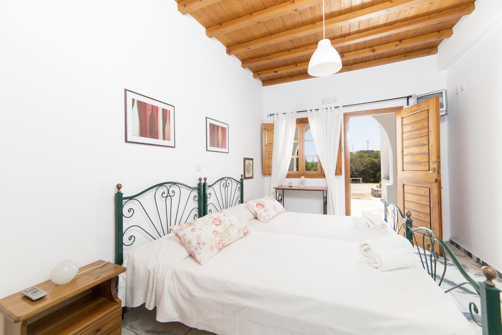 Ferienwohnung Agerino Moutsoúna Zimmer foto